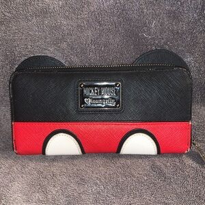 Loungefly Mickey Mouse Wallet
